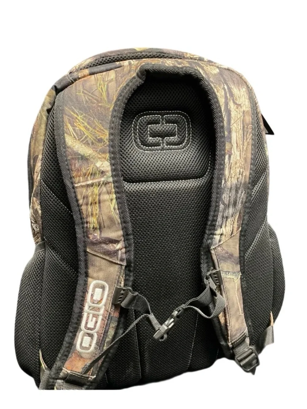 OGIO  Large Excelsior Camouflage Realtree-Style Backpack in Green and Brown